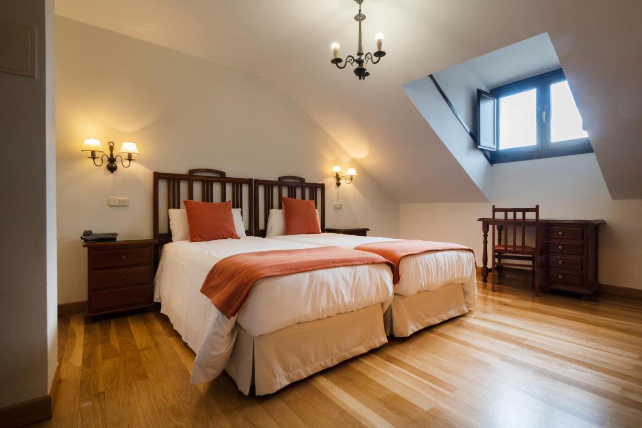 La Posada De Pradorey Ventosilla Exteriör bild