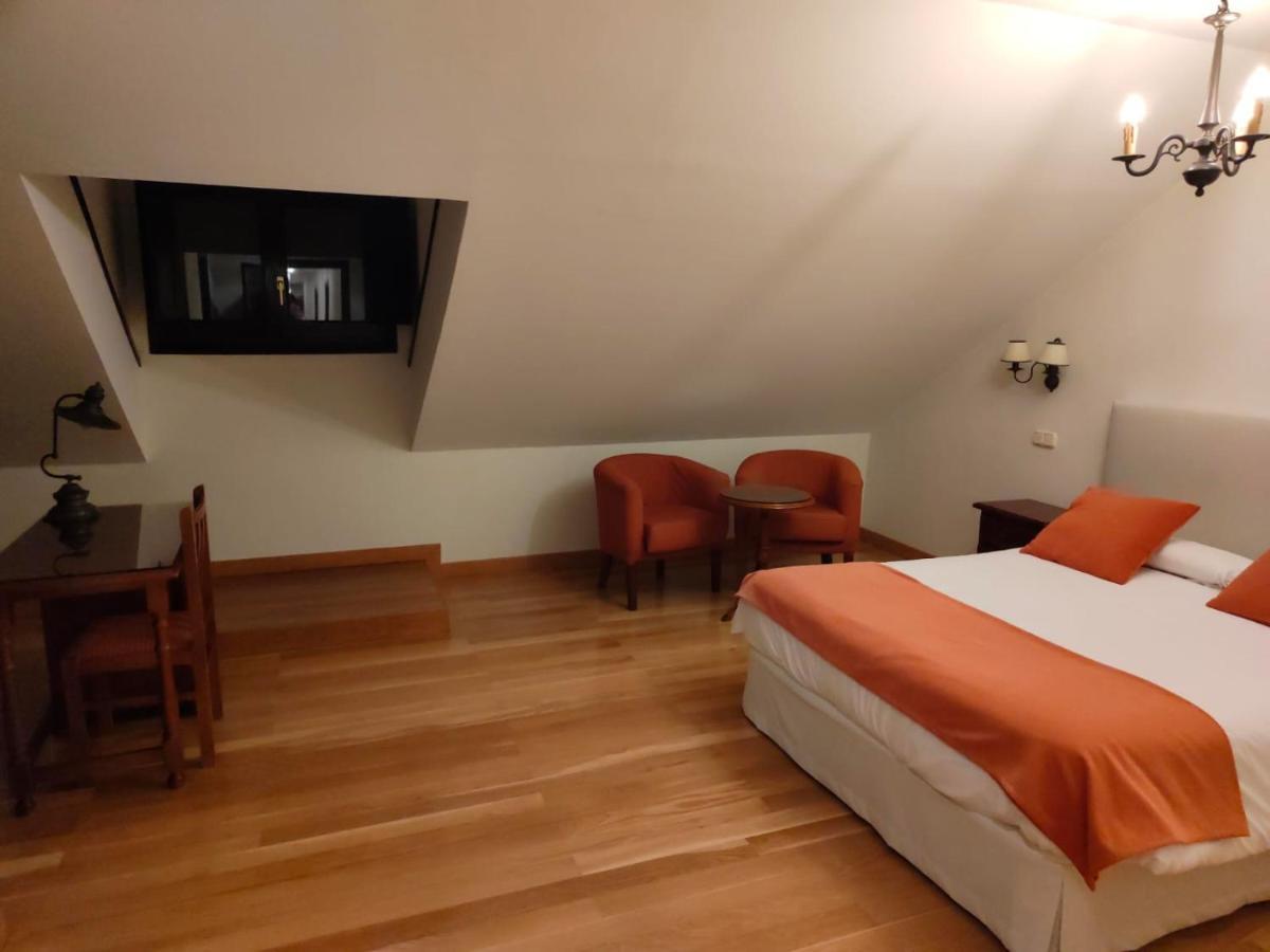 La Posada De Pradorey Ventosilla Exteriör bild